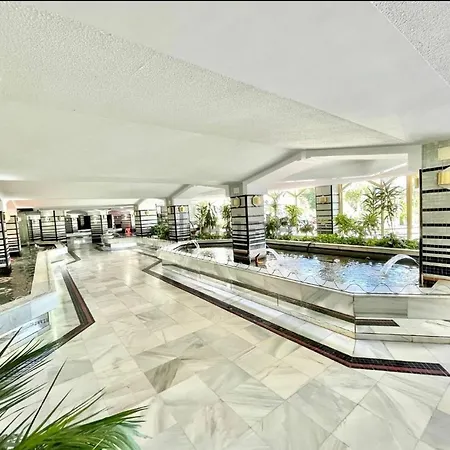 Holidays Sun Benalbeach Apartament Benalmádena