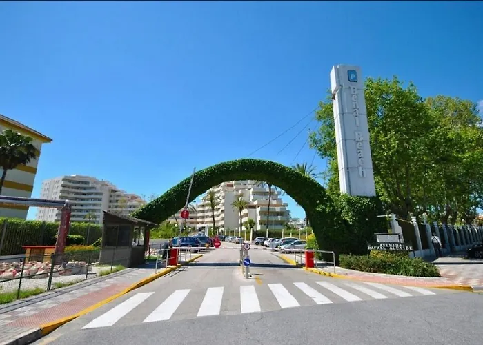 Holidays Sun Benalbeach Apartment *